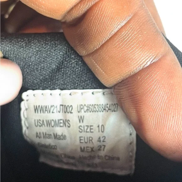 Avia Sneakers Women's Sz. 10 Gray Leopard Print Memory Foam Deluxe Lightweight - Picture 10 of 10